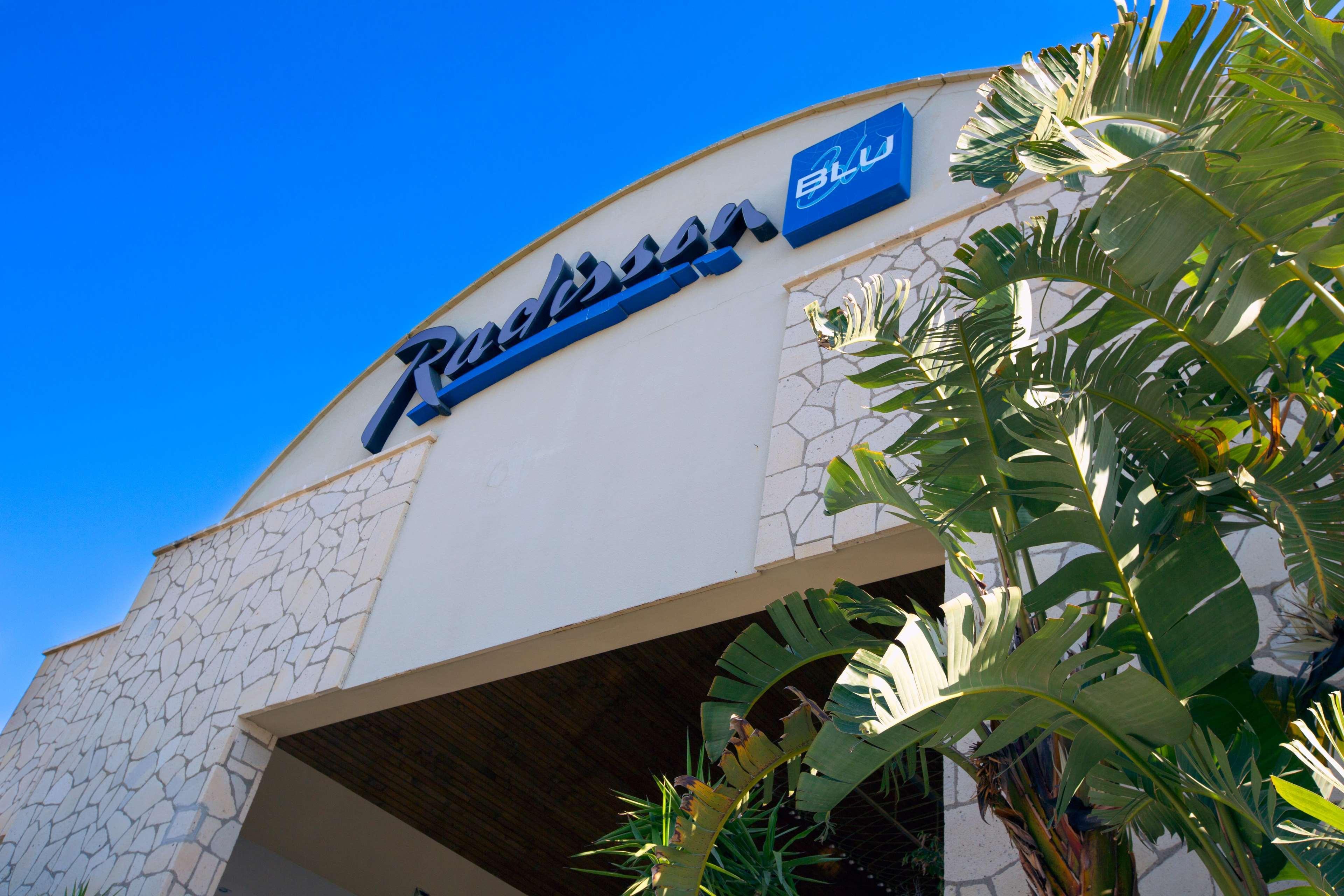 Radisson Blu Resort & Spa Çeşme Exteriör bild